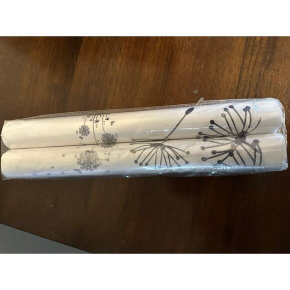 Dandelion and Butterfly wall decals - 2 rolls - black and white - Picture 1 of 6